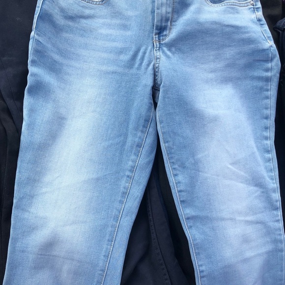 Costco Jeans - Picture 8 of 16